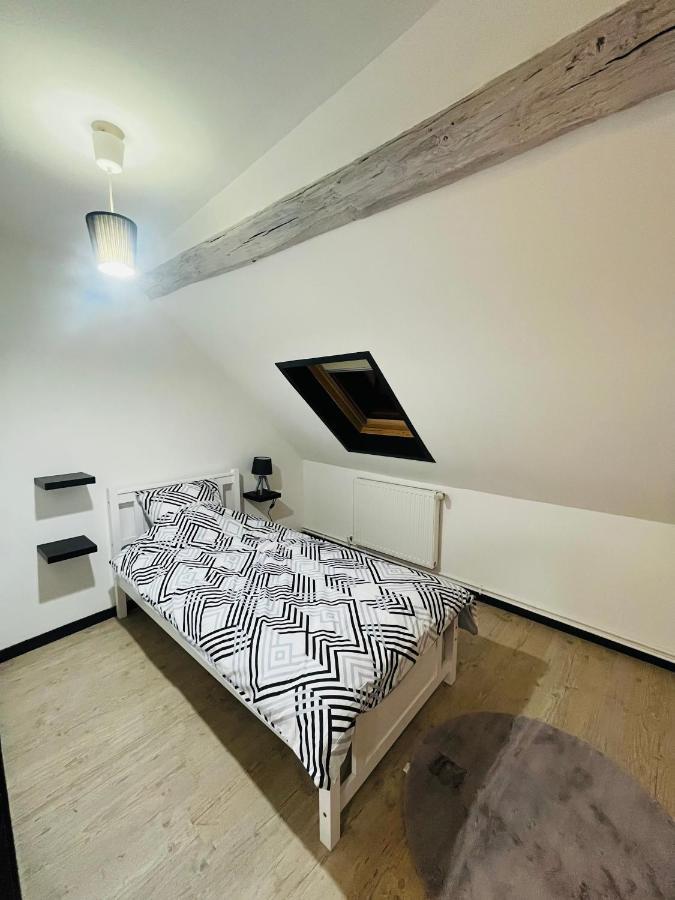 Appartement Ideal Au Coeur D Auxerre Exterior foto